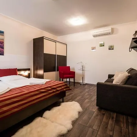 Apartamento 261 Bešeňová